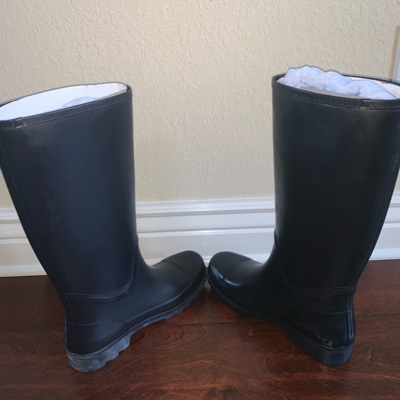 Tory Burch Black Sarah Gold Logo Tall Rain Boots - Picture 5 of 7